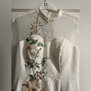 NWT Chinese Cheongsam Qipao White Floral Embroidered Bridal Evening Dress